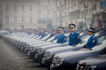 Ministerul de Interne îşi ia Dacia Duster prin programul Rabla: primele 100 de maşini au sosit deja